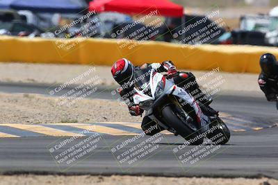 media/Apr-10-2022-SoCal Trackdays (Sun) [[f104b12566]]/Turn 2 (1135am)/